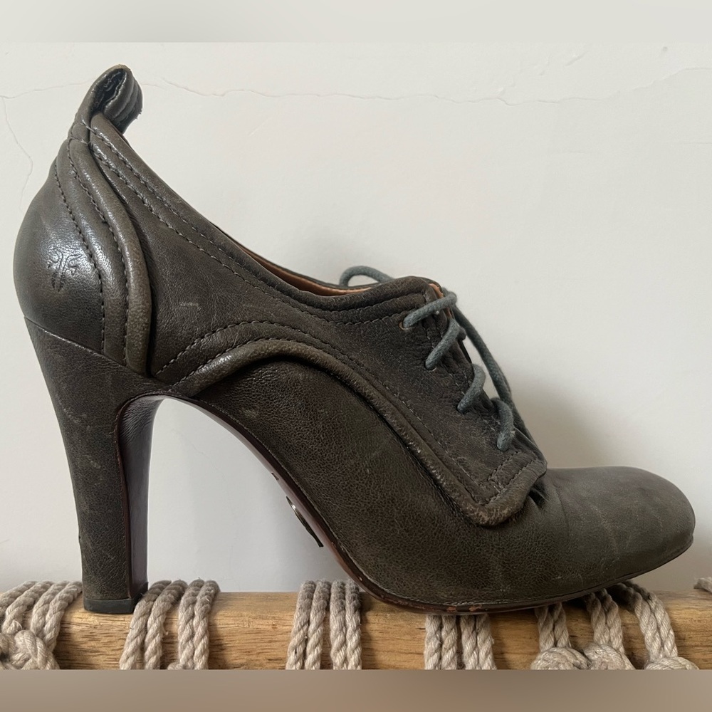 Vintage Frye Ava Oxford | 7.5 | Gray